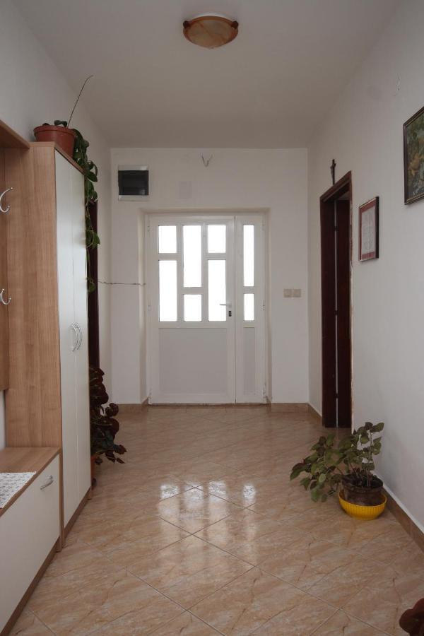 Apartments By The Sea Kustici, Pag - 6355 מראה חיצוני תמונה